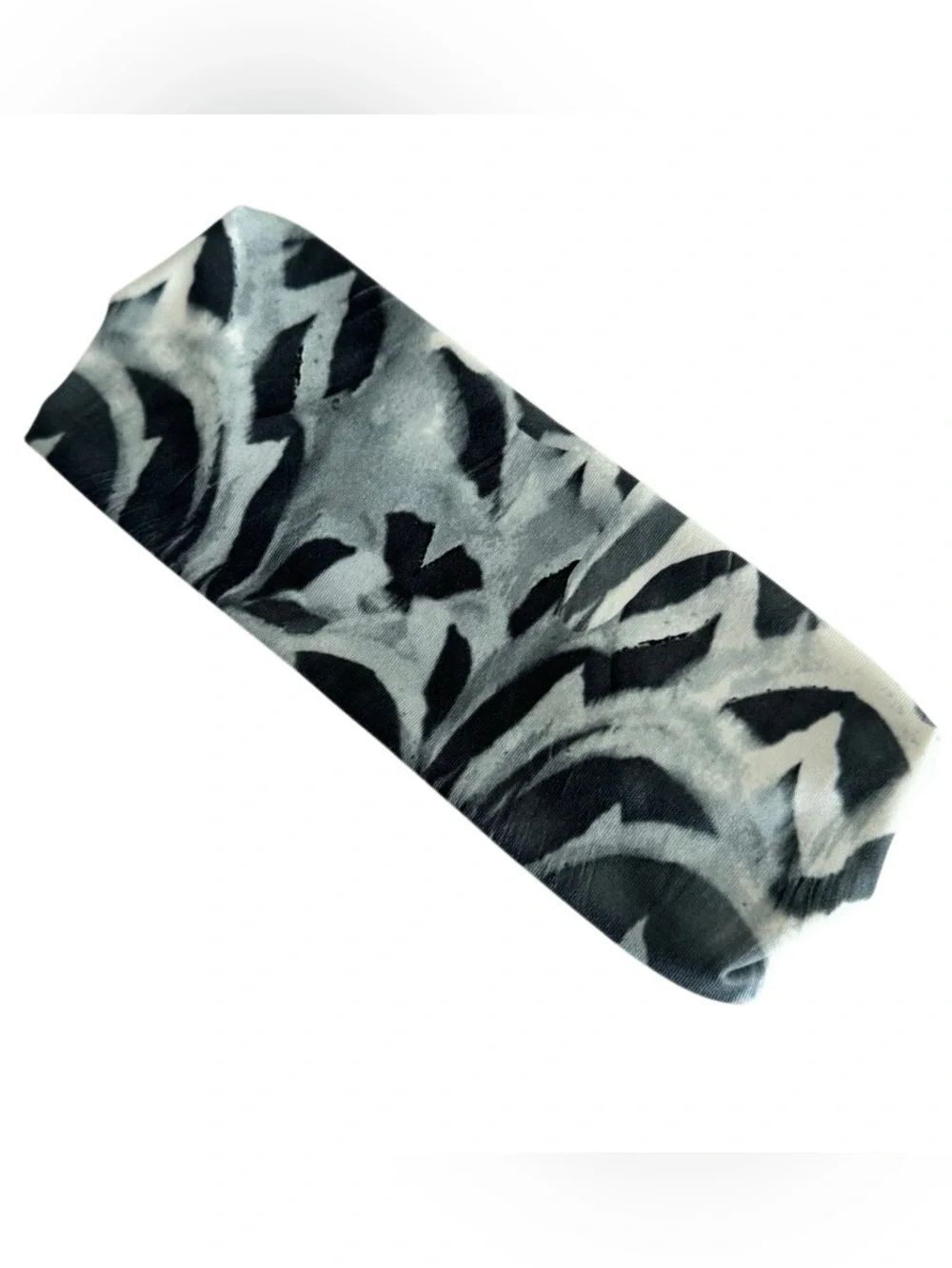 Lululemon Fringe Fighter Headband Reversible Pretty Plume Angel Wing Black/Black